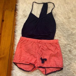 Pajama set with flamingos and tassels